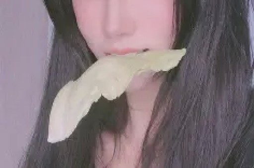 关晓彤被内涵潜规则：更可怕的是所有人都在等塌房